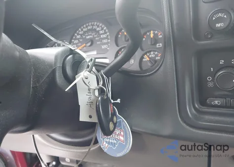 2005 Chevrolet Avalanche 1500 Z71 из США, поврежденный, VIN 3GNEK12Z95G163449